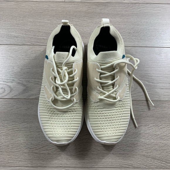 Vessi Linen Beige Everyday Move Waterproof Women’s Sneakers - Picture 9 of 14